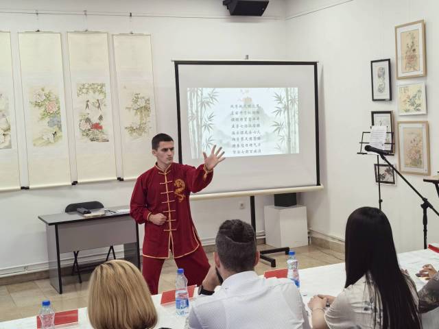 dfd633ee-18b3-4ea7-9f76-bccc77e637ba_original